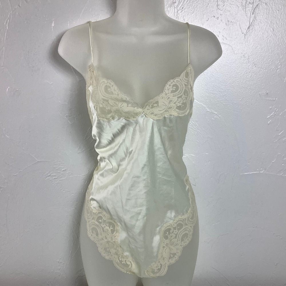 VTG Gold label Victoria’s Secret Union label Ivory Babydoll bodysuit SZ L EUC